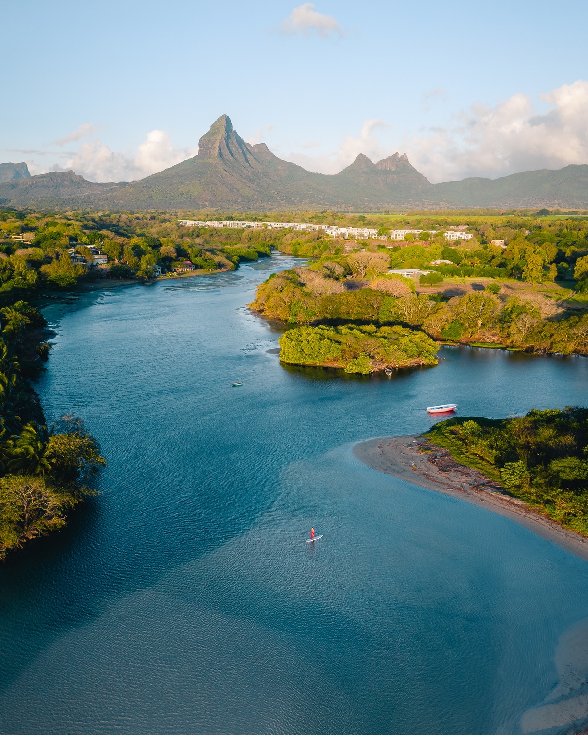 West Mauritius — Le Morne & kite-surfing paradise